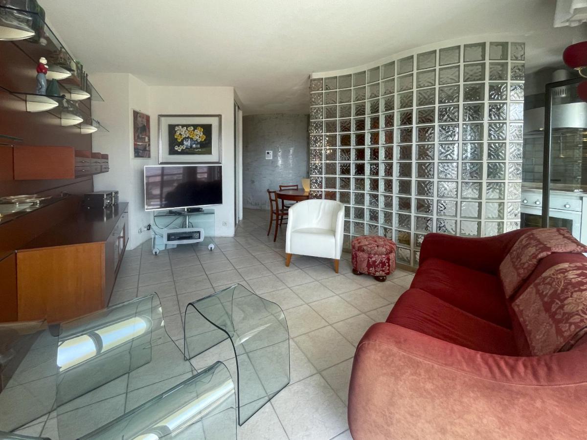 Ferienwohnung La Dolce Vita 5 Pers Parking Terrazza Nizza Exterior foto